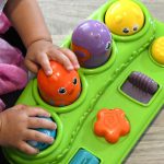 Guía práctica para estimular el desarrollo en bebés: consejos cognitivos y físicos